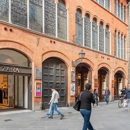 Exclusive Corso Italia Penthouse Apartment