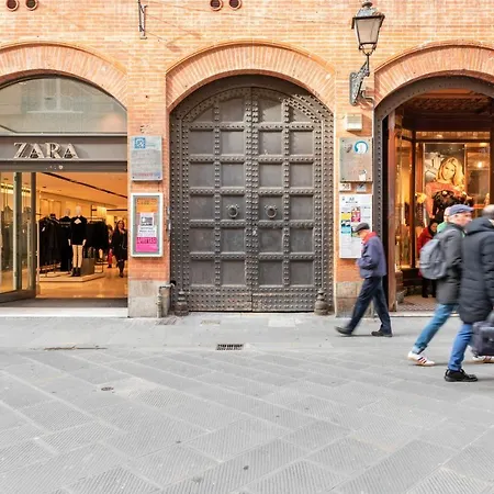 Exclusive Corso Italia Penthouse Apartment Pisa